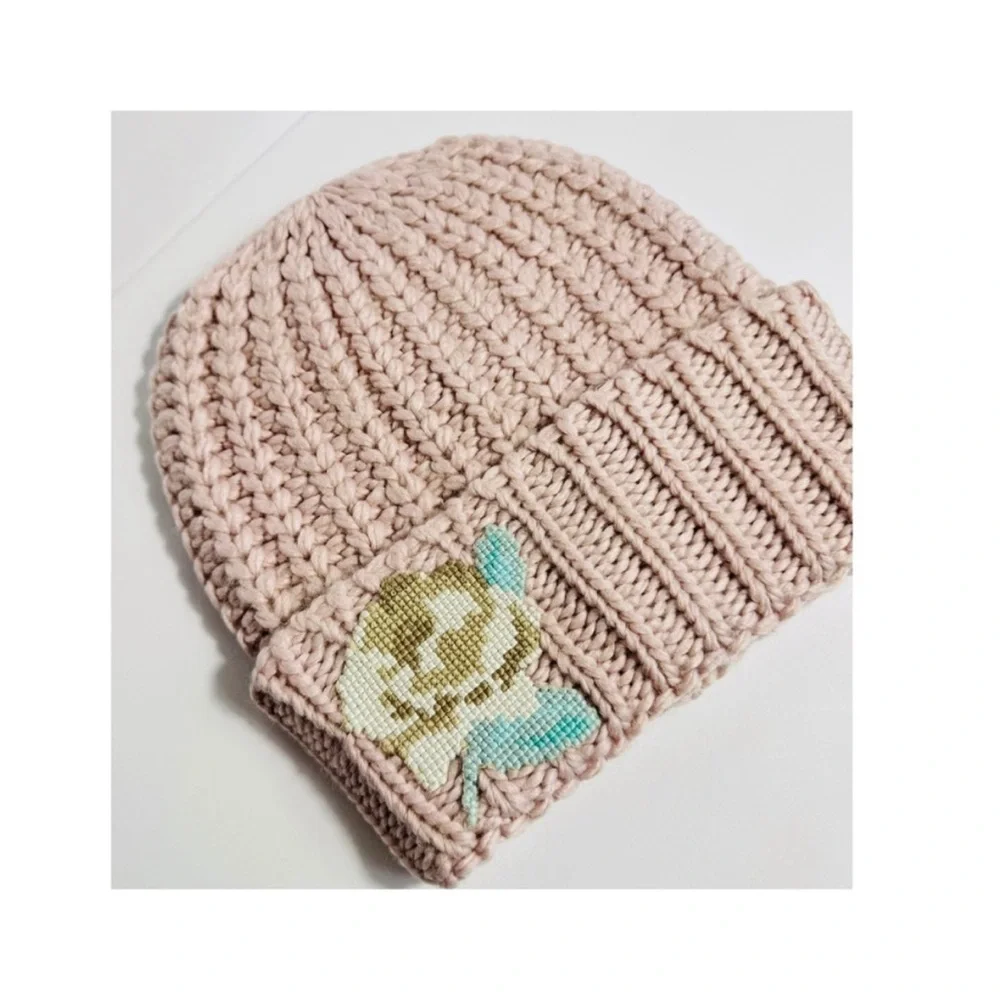 Free People EVERYTHING ROSIE Wool Blush Cuffed Beanie Hat